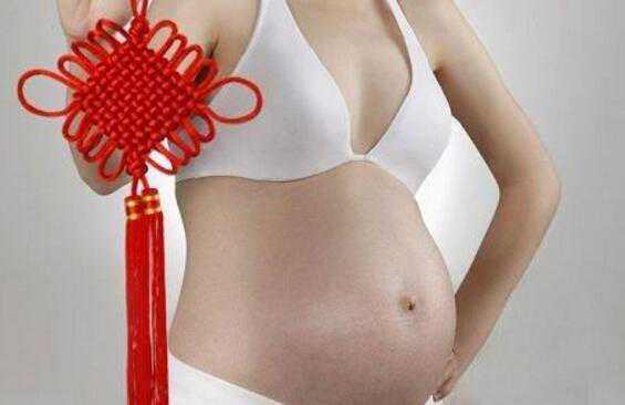 泰国有代孕的没有-人气最旺的代孕平台_母乳喂养会导致胸下垂？孕期如何预防
